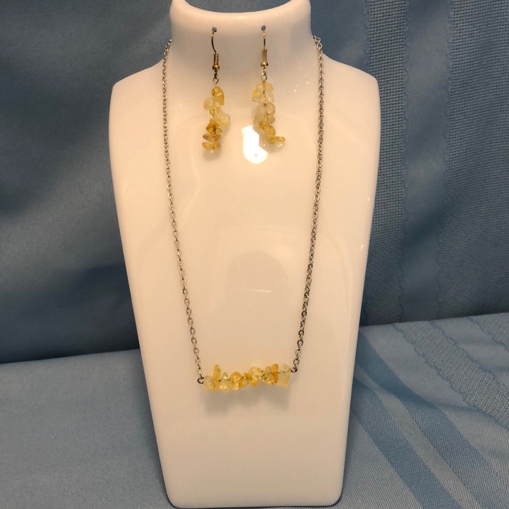Yellow quartz beaded necklace and earrings